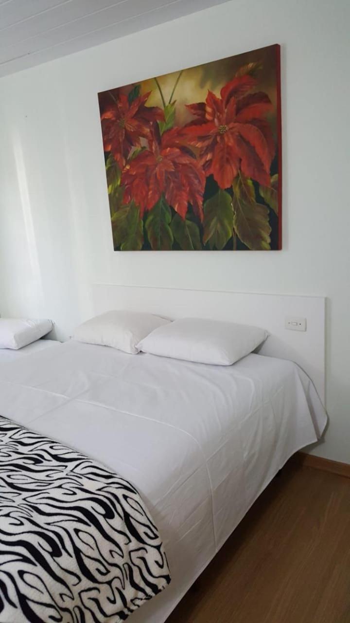 Apartamento Giardino Rio Quente Extérieur photo